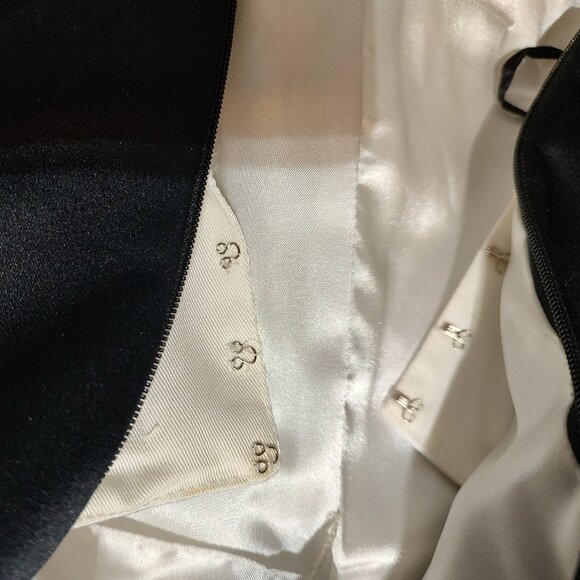 Vintage Cache Black & White Embroidered Beaded Formal Gown Dress W/Shawl Scarf 4 - Picture 14 of 16